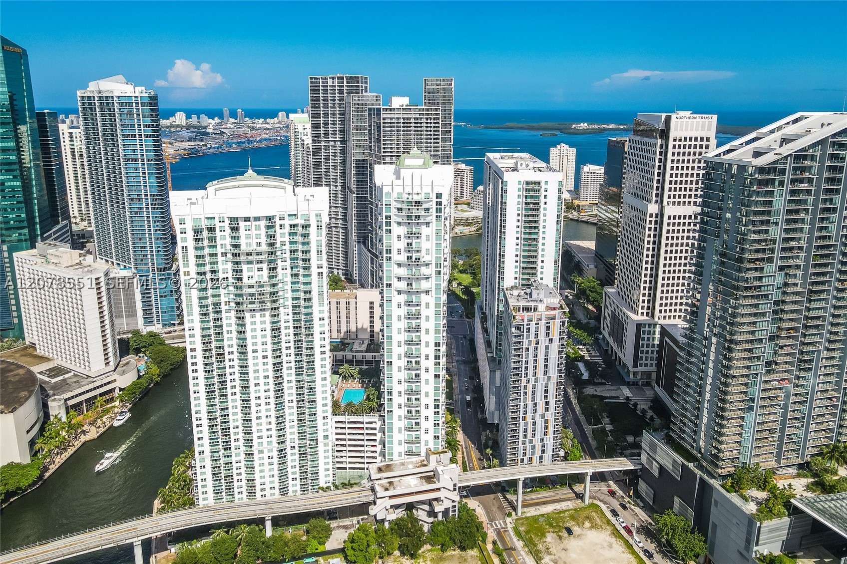 41 SE 5th St #1117, Miami FL 33131