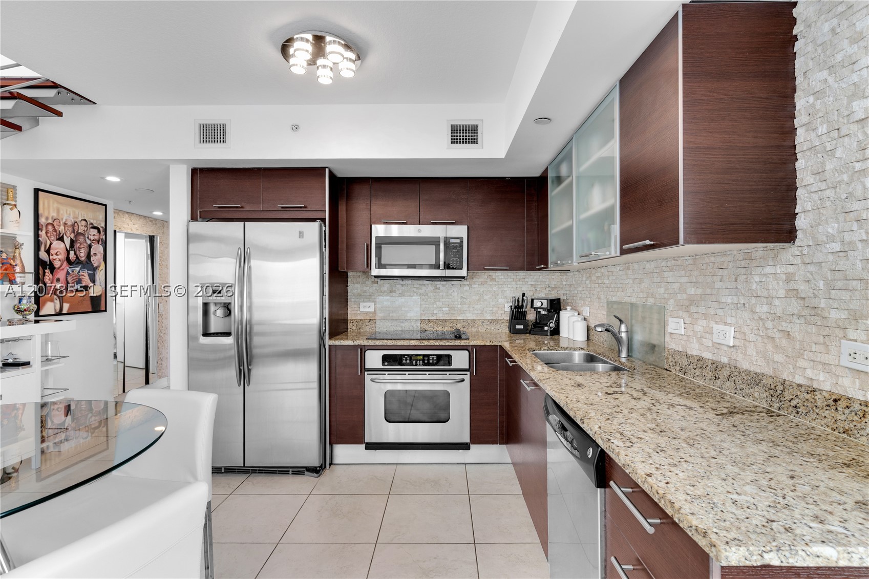 41 SE 5th St #1117, Miami FL 33131