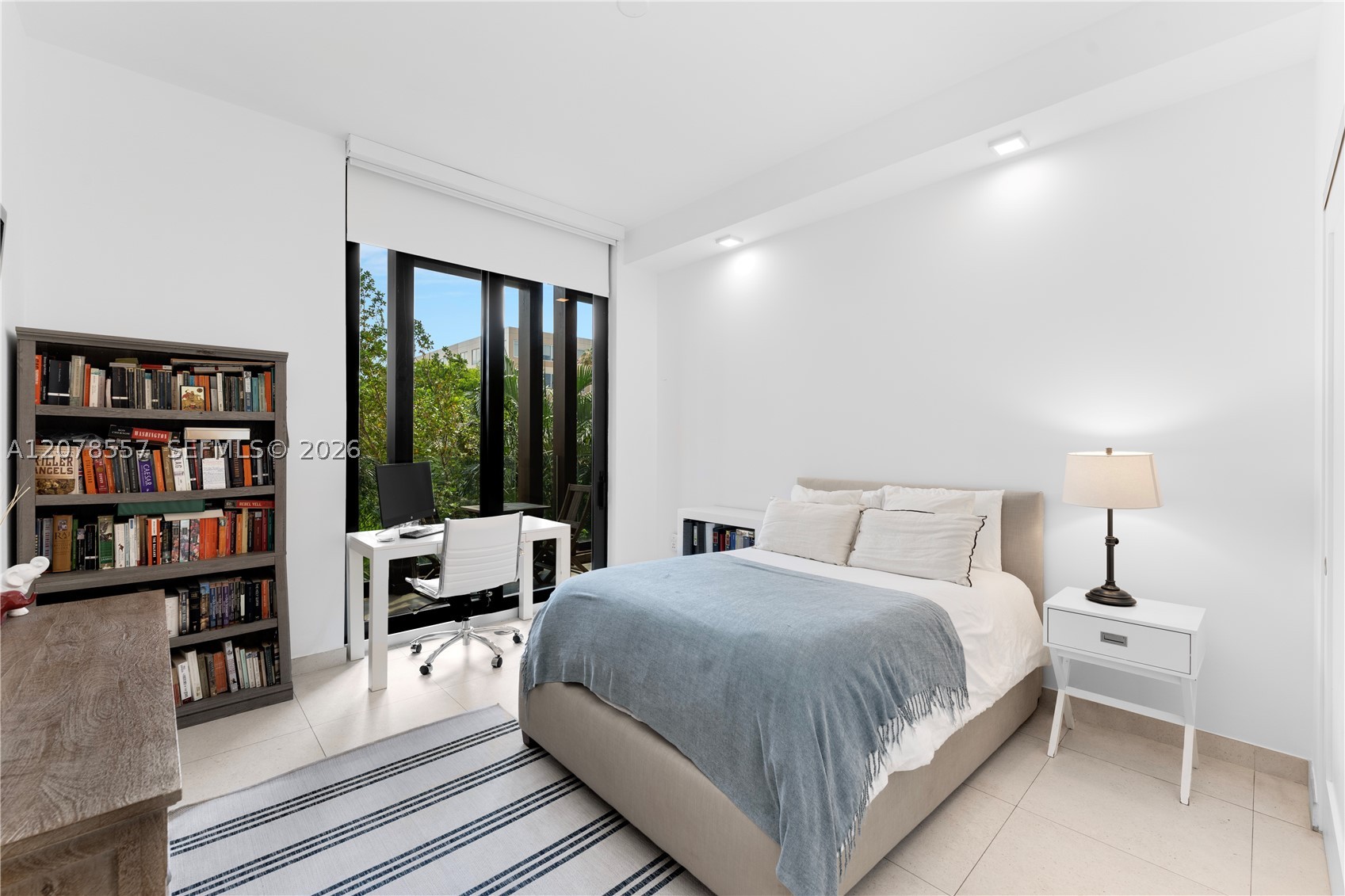 3581 E Glencoe Street #202, Miami FL 33133