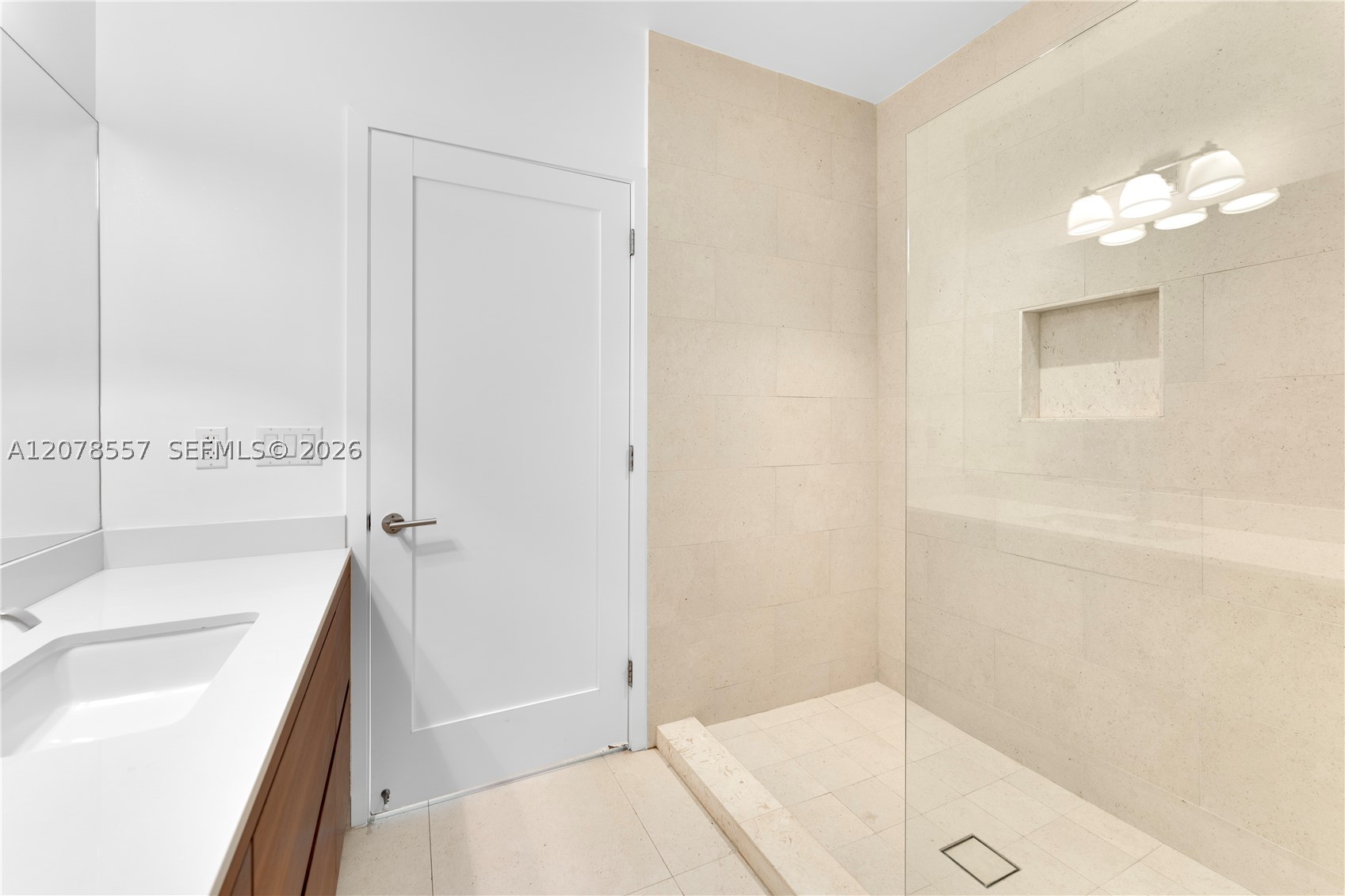 3581 E Glencoe Street #202, Miami FL 33133