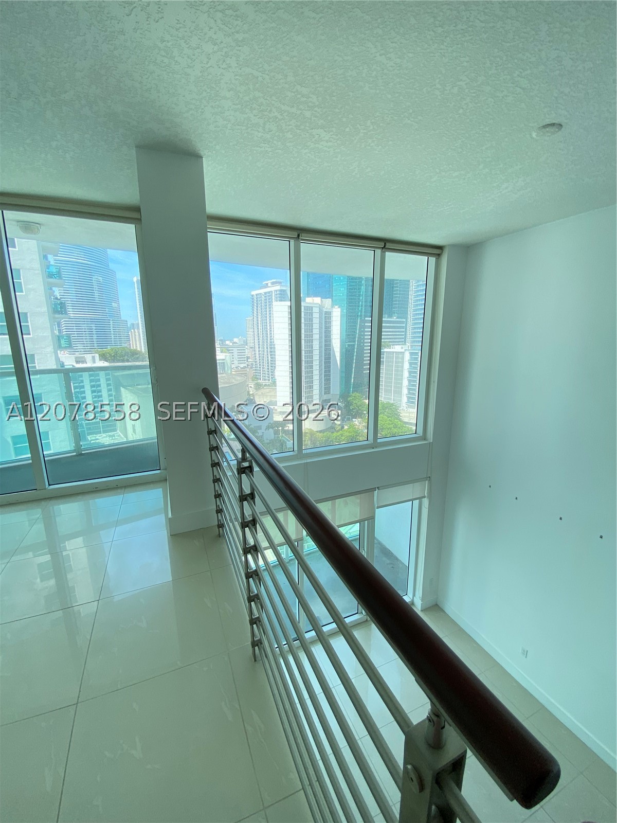 41 SE 5th St #1109, Miami FL 33131