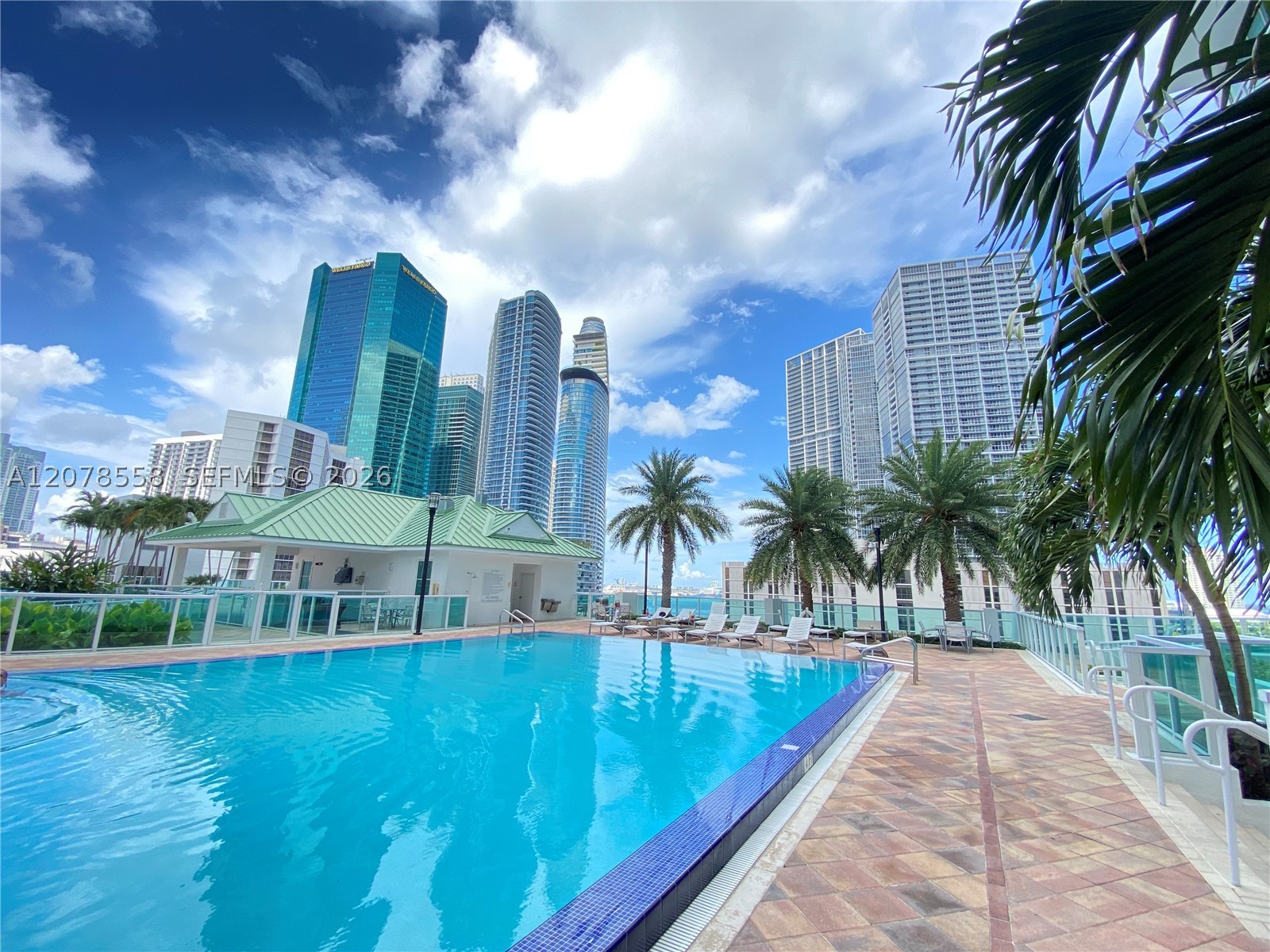 41 SE 5th St #1109, Miami FL 33131