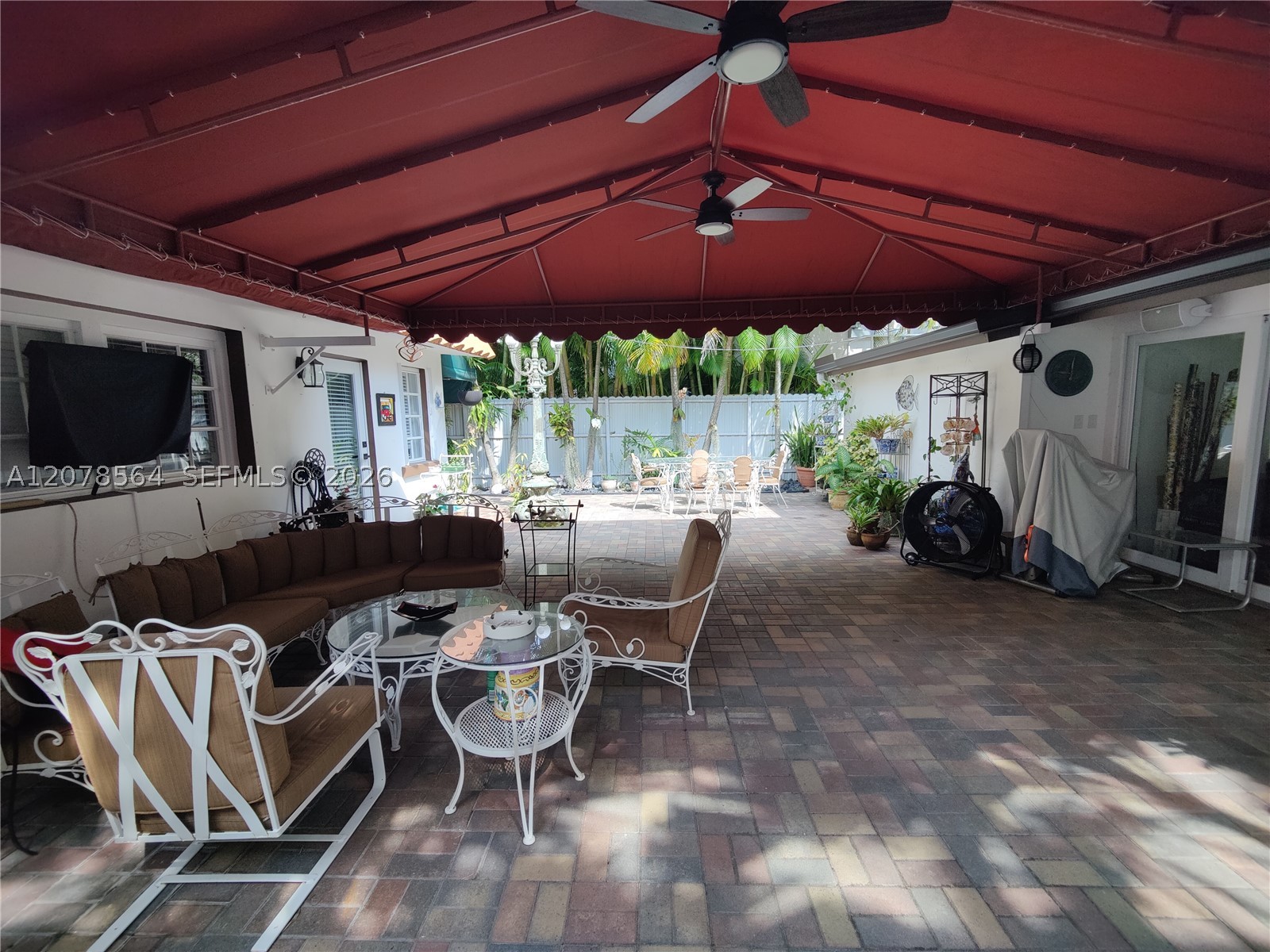 1823 S Bayshore Ln, Miami FL 33133