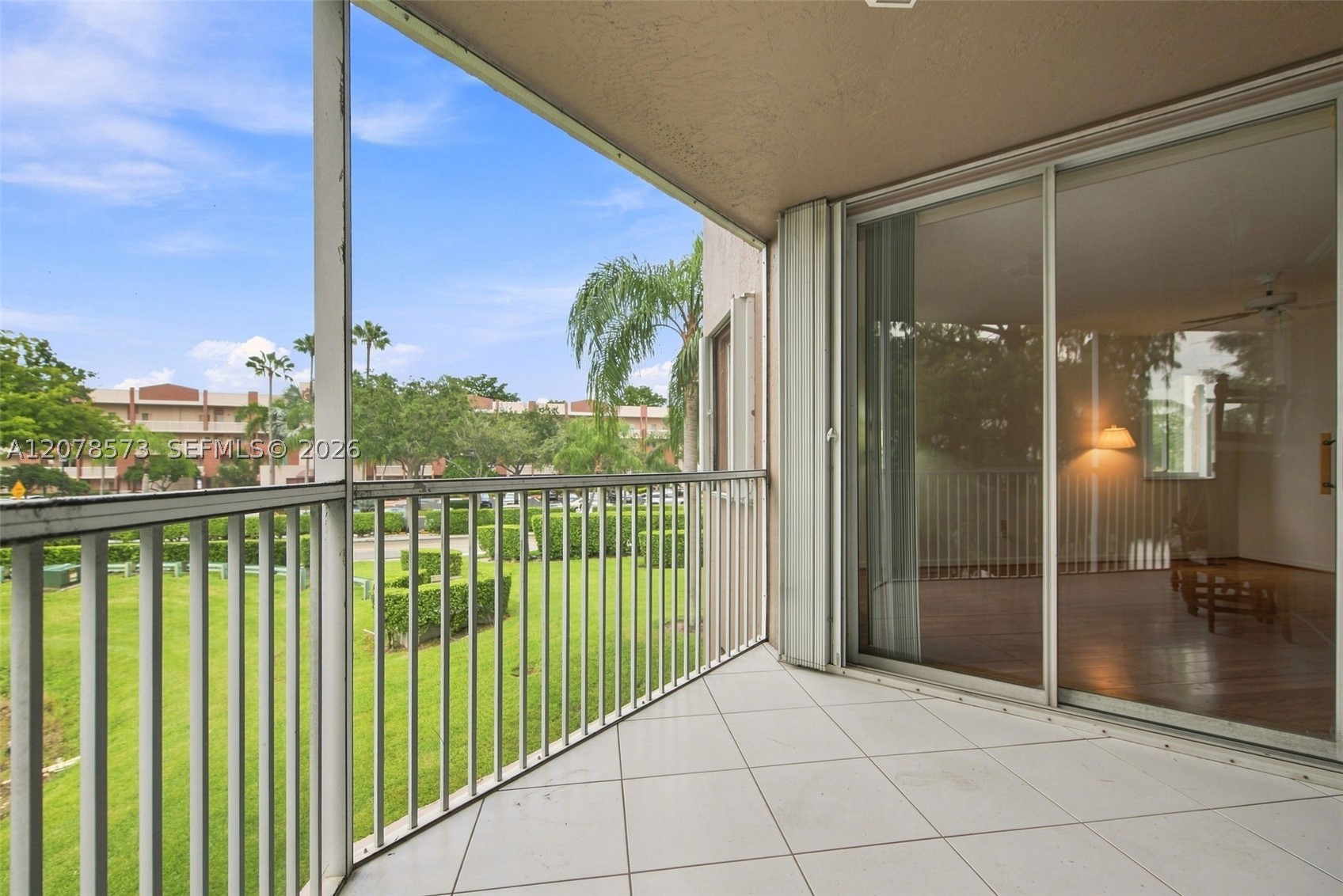 7647 Granville Dr #212, Tamarac FL 33321