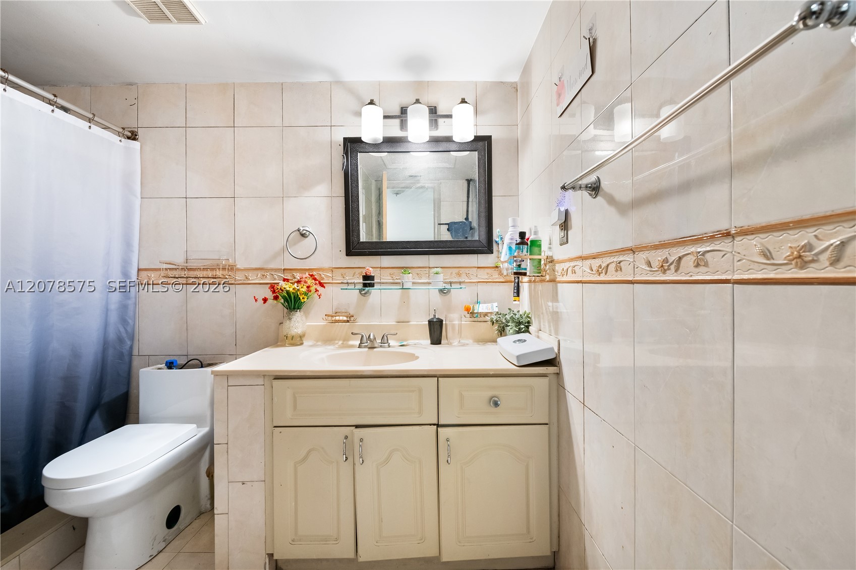 2093 W 54th Ter #38, Hialeah FL 33016