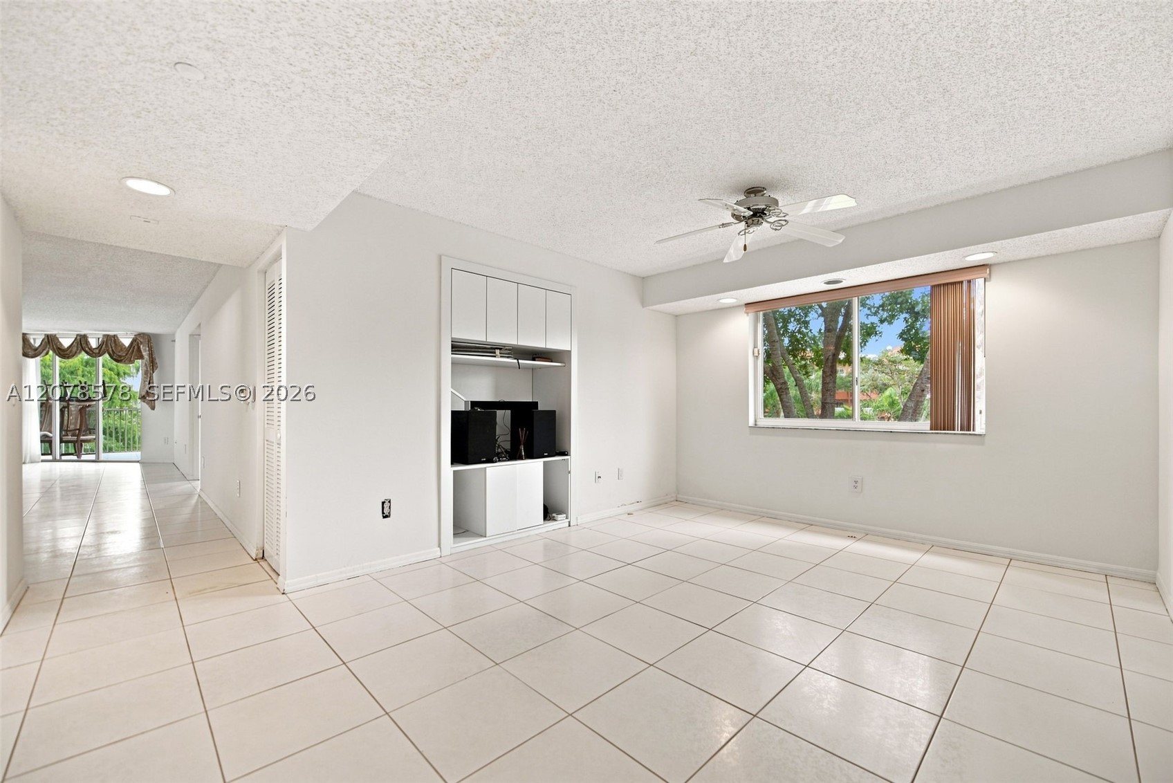 7647 Granville Dr #212, Tamarac FL 33321