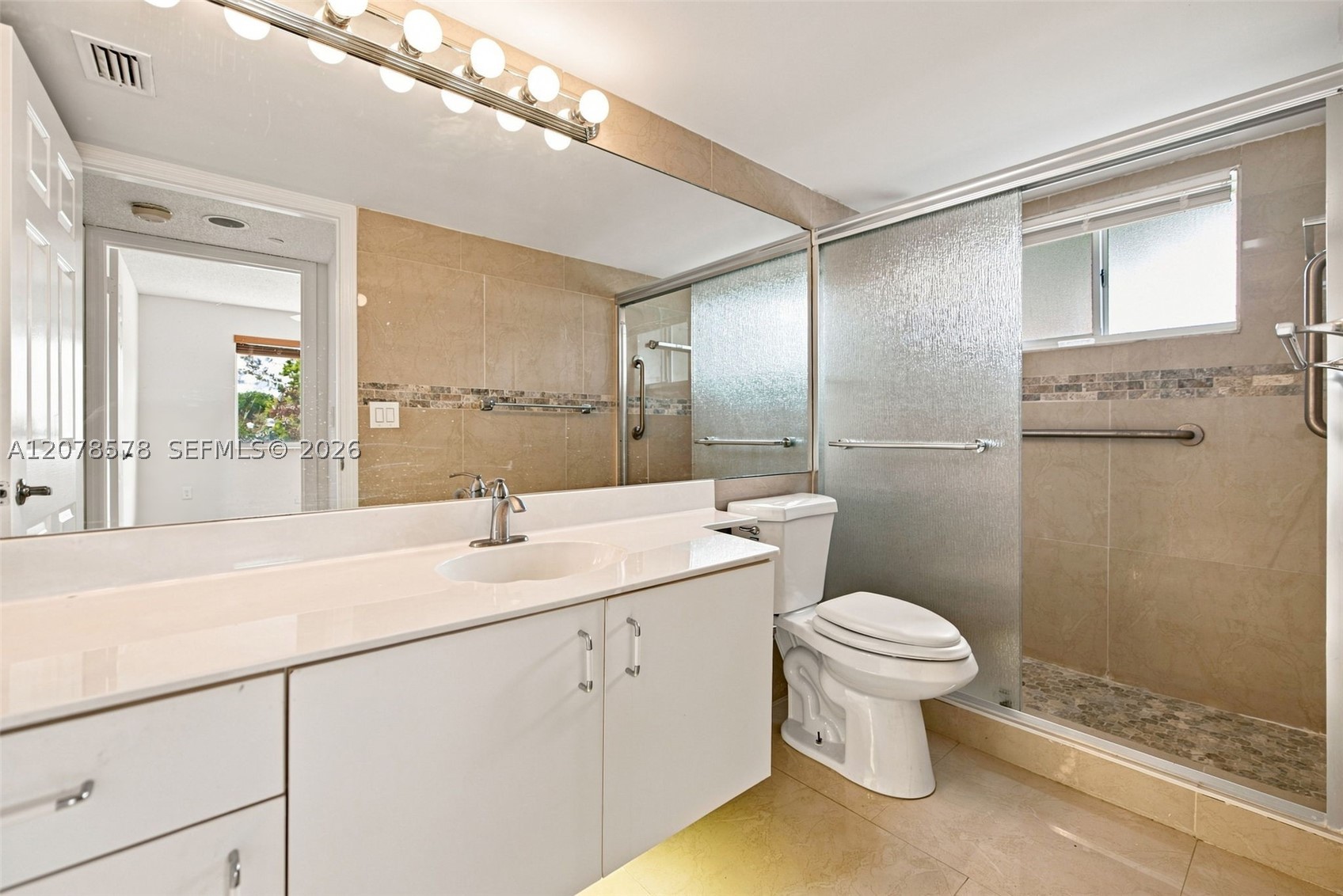 7647 Granville Dr #212, Tamarac FL 33321