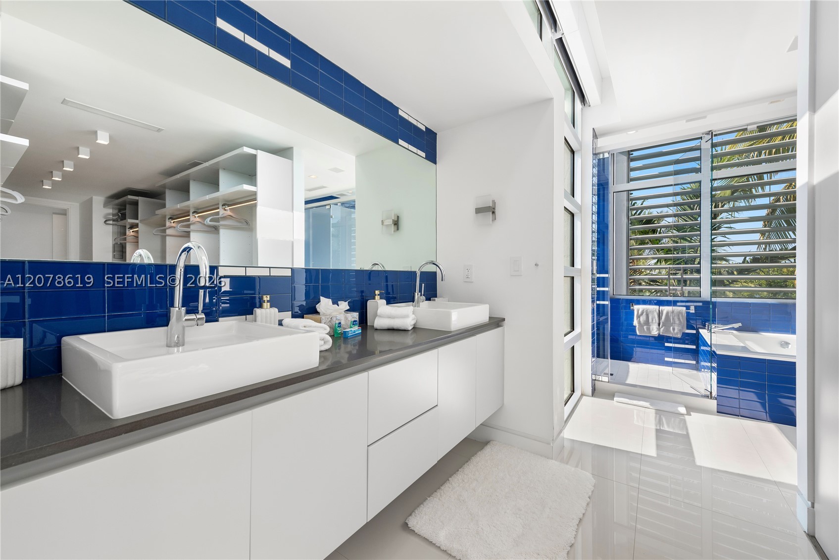 440 S Hibiscus Dr, Miami Beach FL 33139