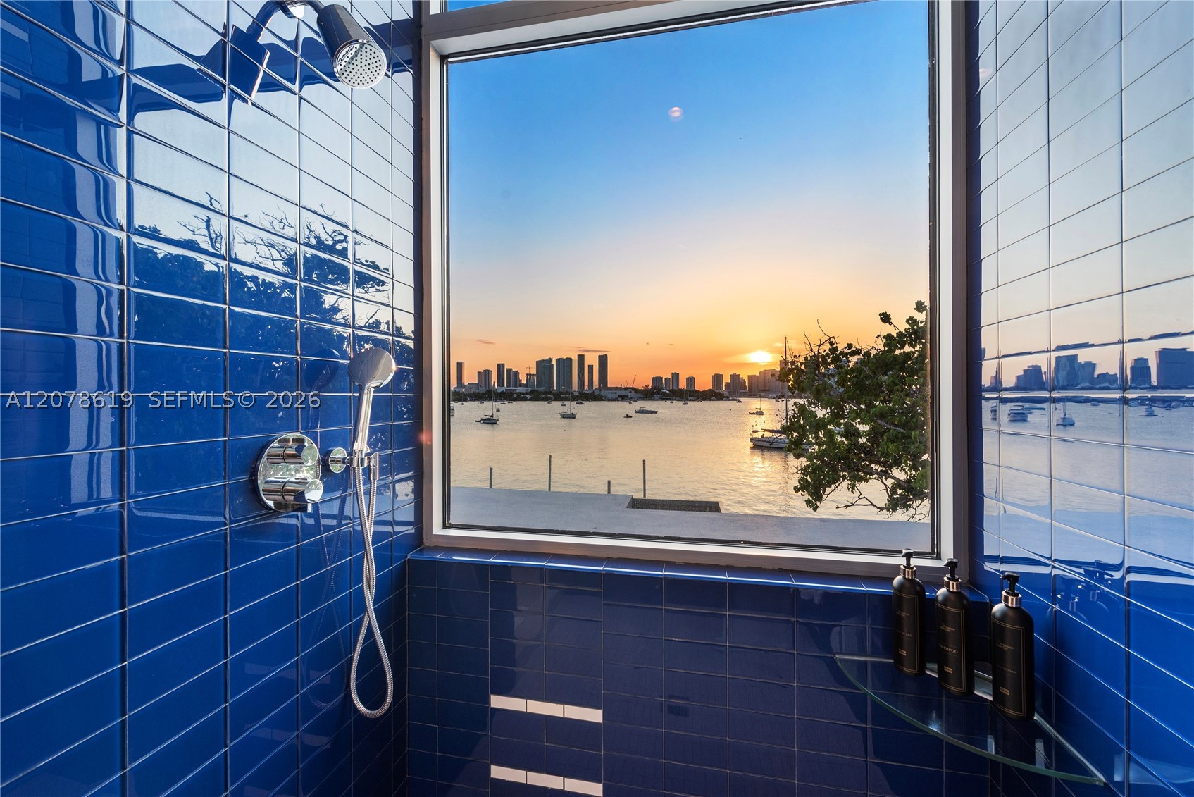 440 S Hibiscus Dr, Miami Beach FL 33139