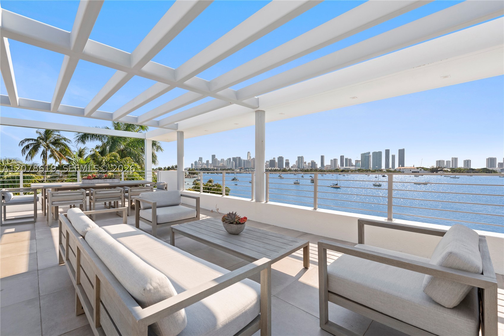 440 S Hibiscus Dr, Miami Beach FL 33139