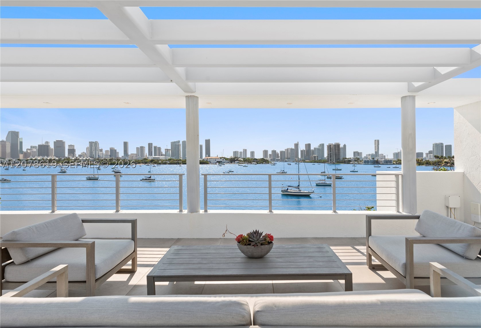 440 S Hibiscus Dr, Miami Beach FL 33139