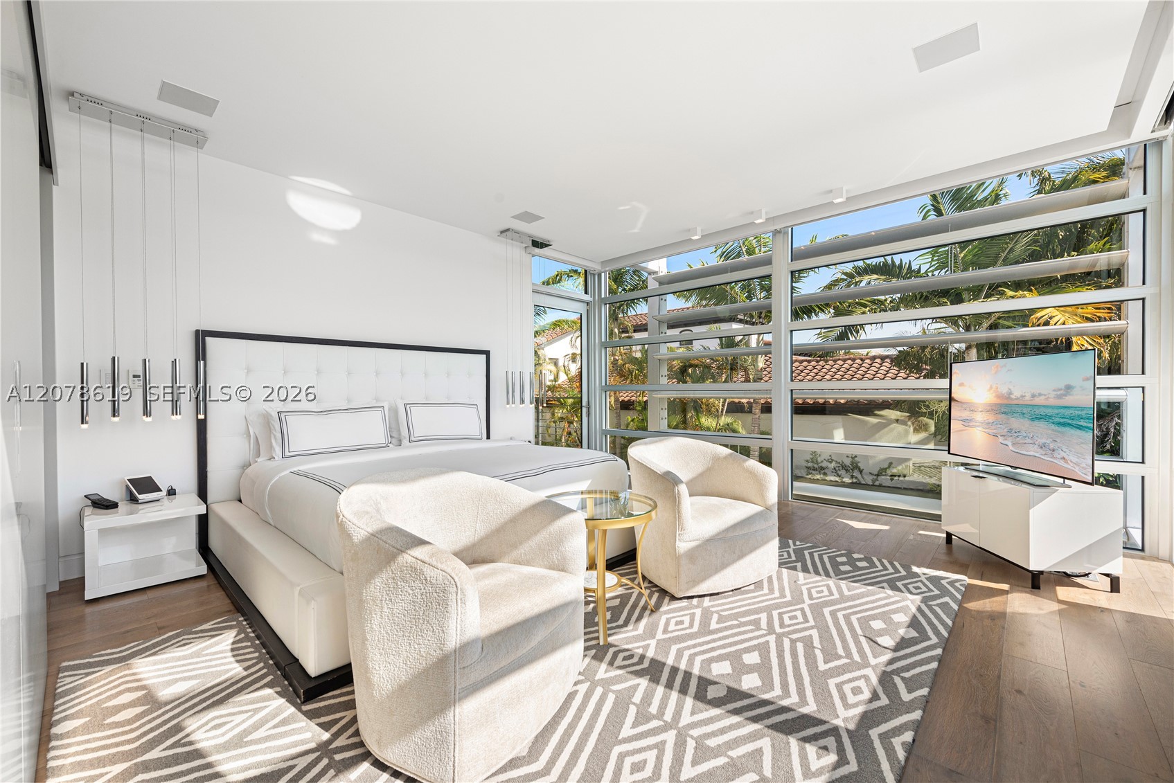 440 S Hibiscus Dr, Miami Beach FL 33139