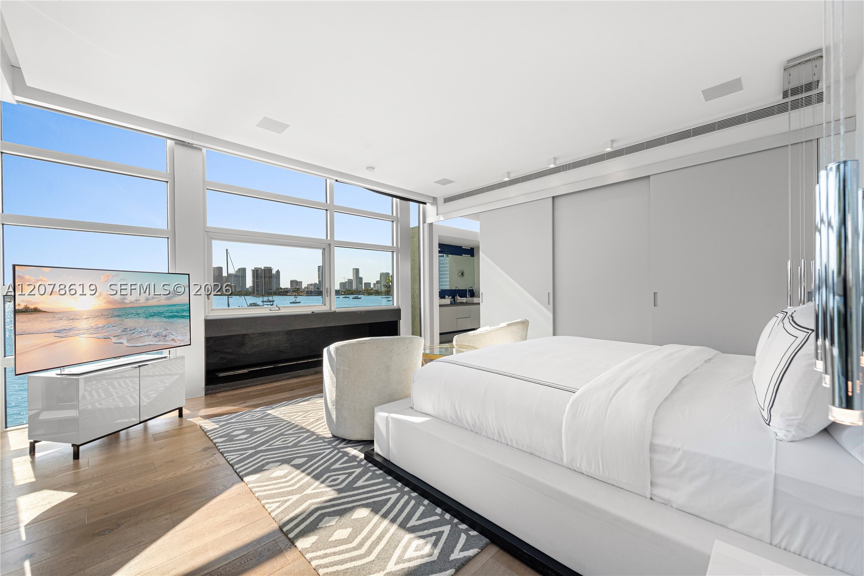 440 S Hibiscus Dr, Miami Beach FL 33139