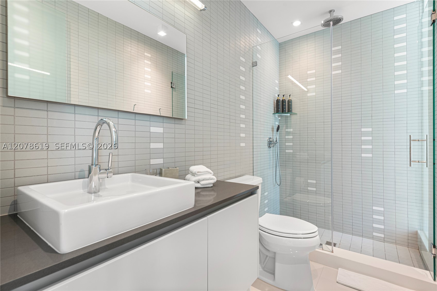 440 S Hibiscus Dr, Miami Beach FL 33139