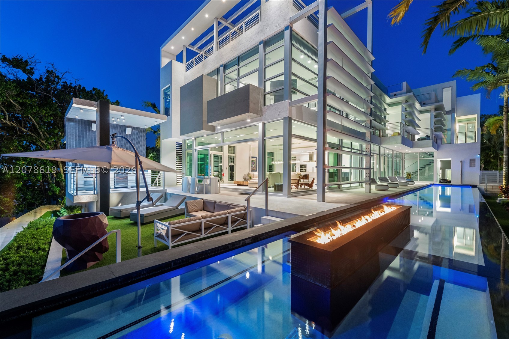 440 S Hibiscus Dr, Miami Beach FL 33139