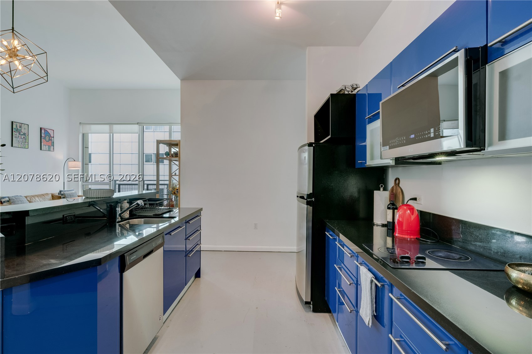 253 NE 2nd St #228, Miami FL 33132