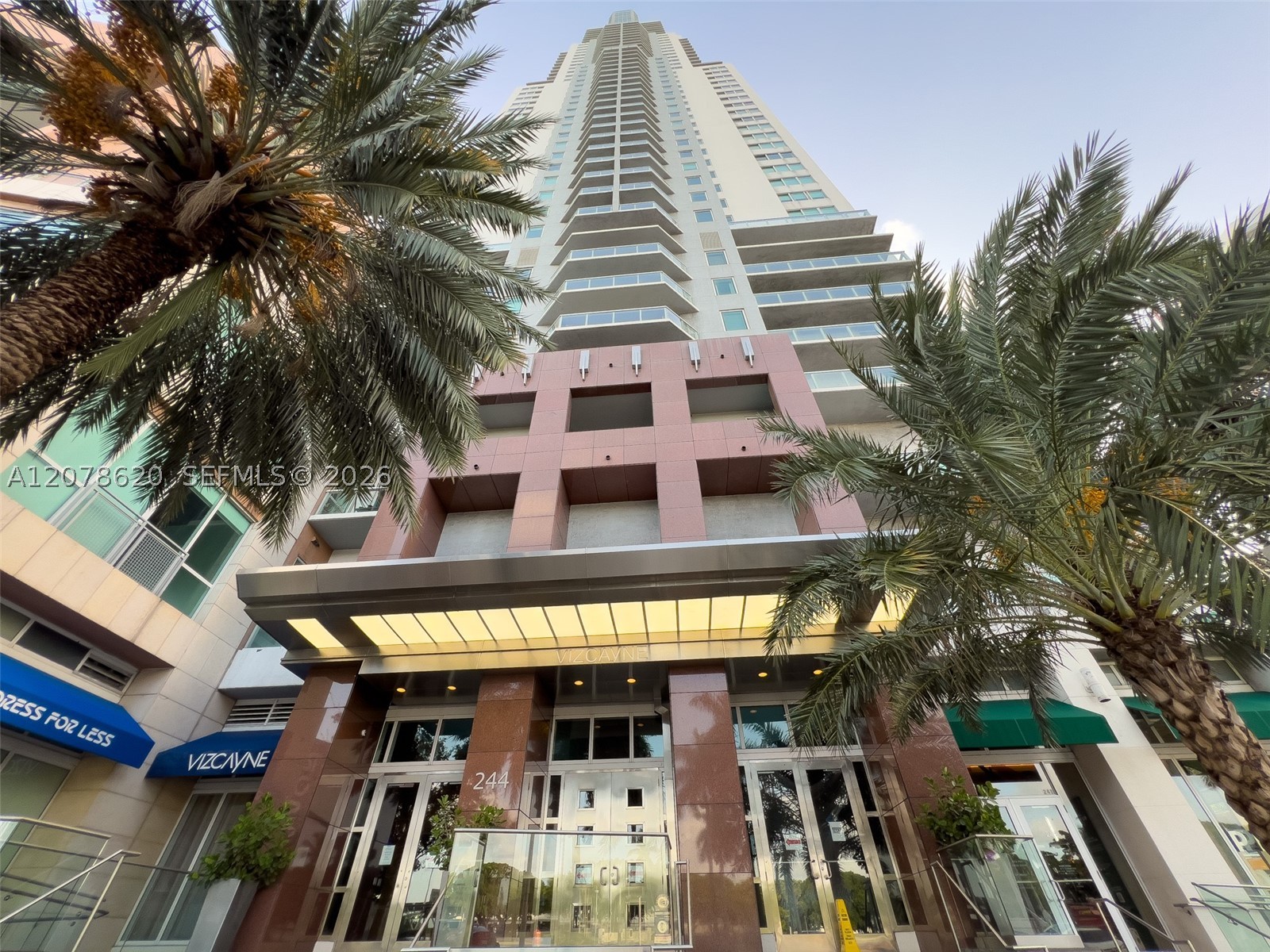 253 NE 2nd St #228, Miami FL 33132