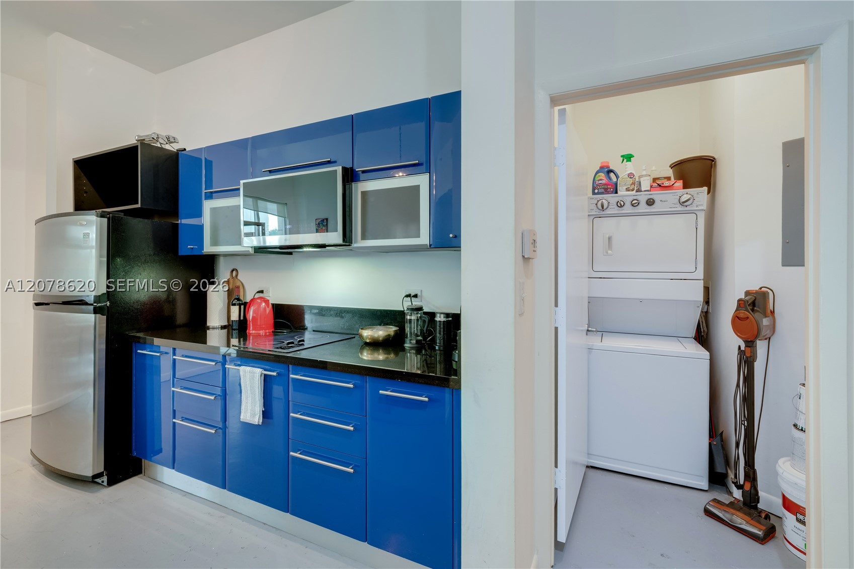 253 NE 2nd St #228, Miami FL 33132