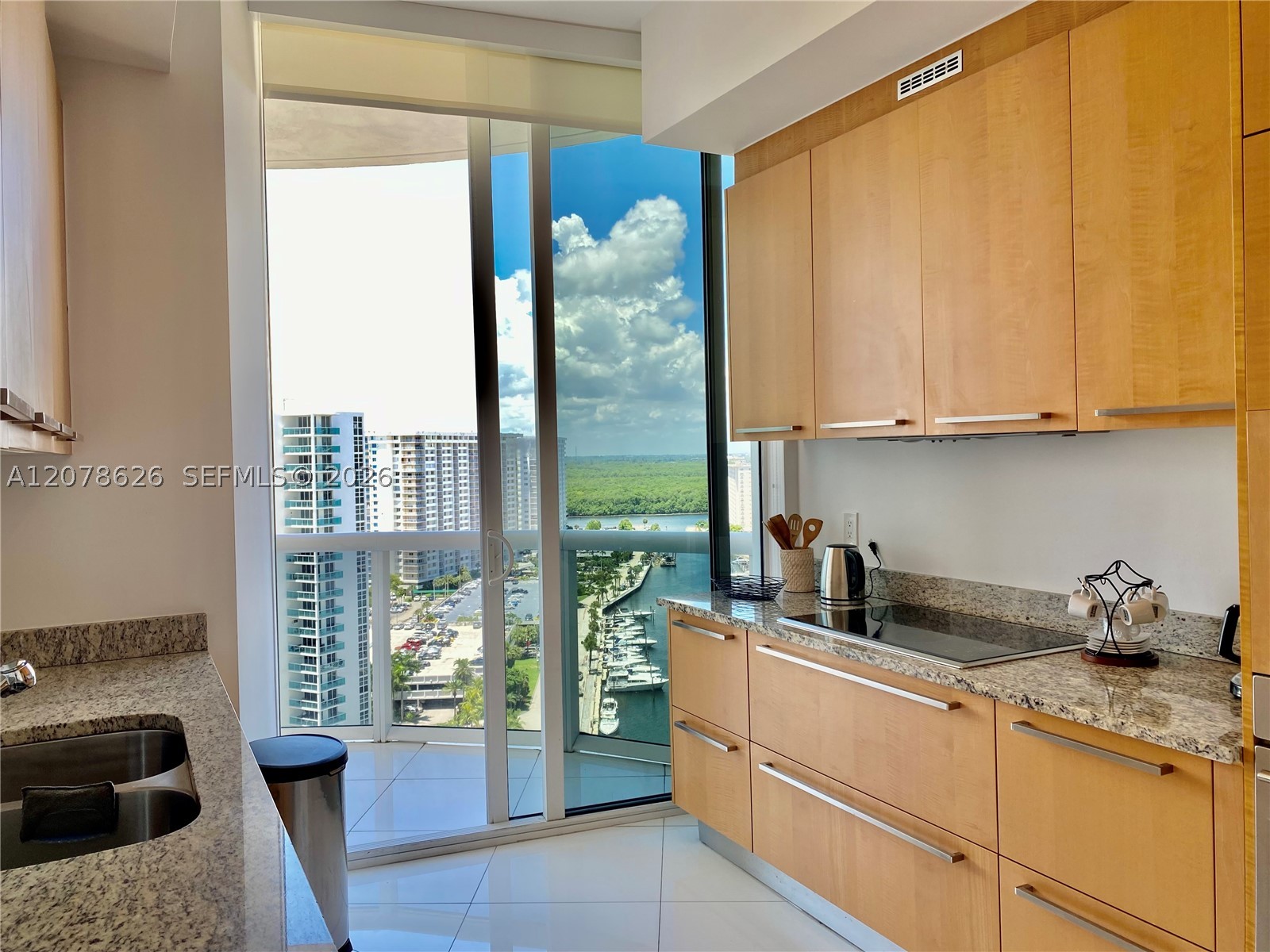 15811 Collins Ave #1605, Sunny Isles Beach FL 33160