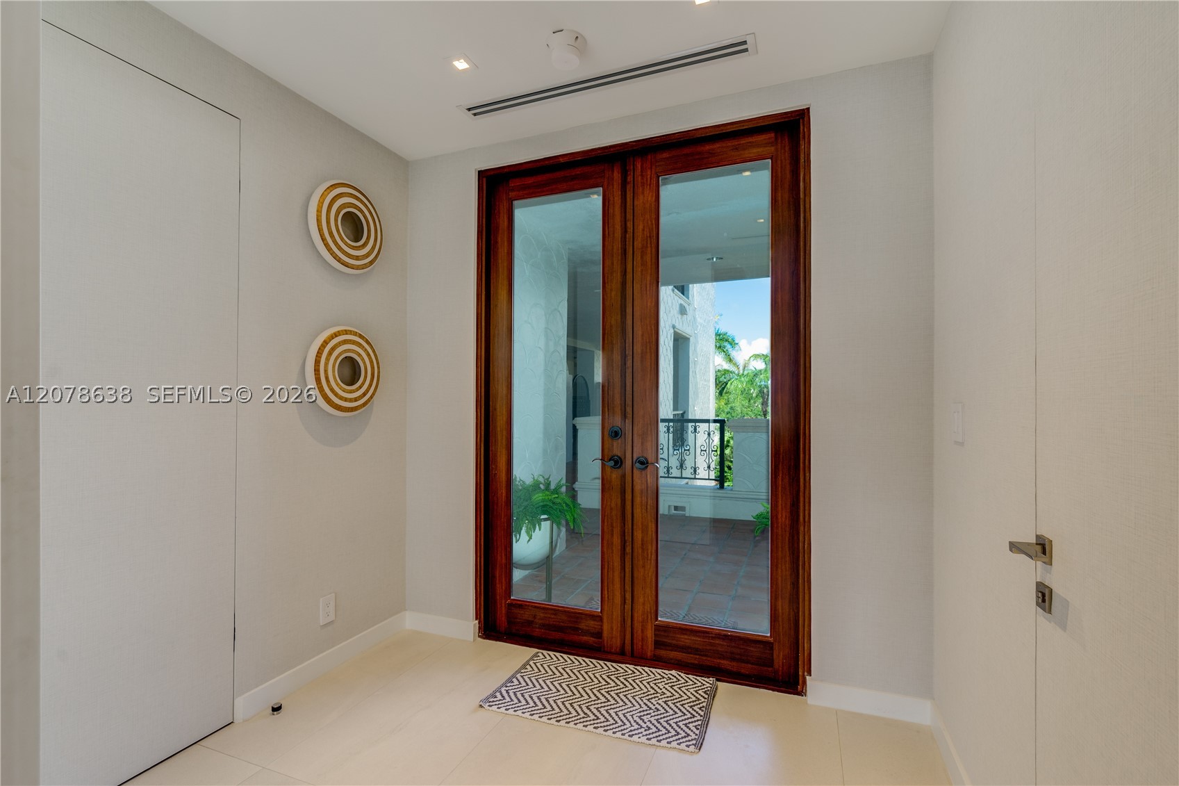 2035 Fisher Island Dr #2035, Miami Beach FL 33109