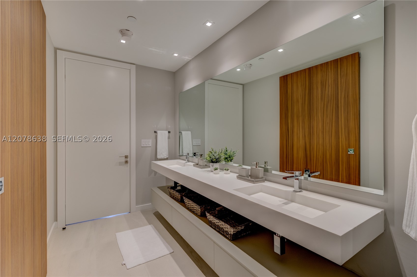 2035 Fisher Island Dr #2035, Miami Beach FL 33109