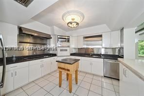 7080 NW 82nd Ter, Parkland FL 33067