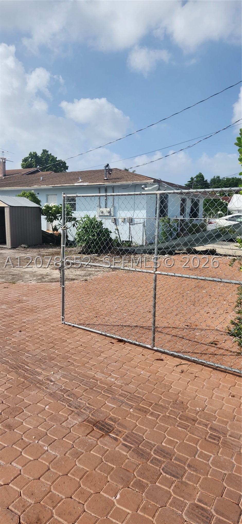 150 NW 17th Ct, Miami FL 33125