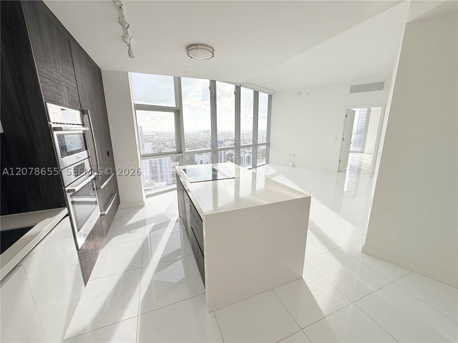 851 NE 1st Ave #3202, Miami FL 33132