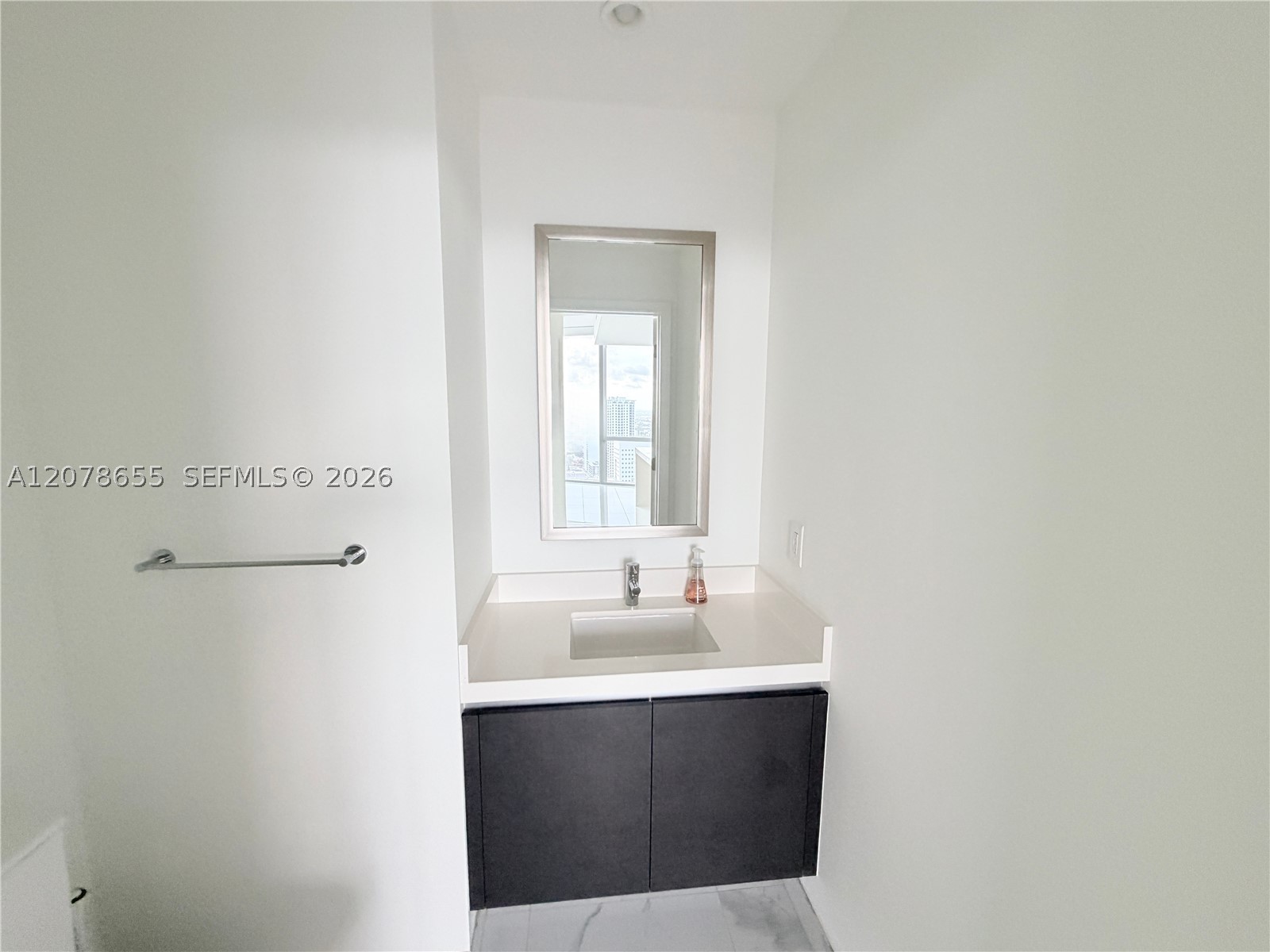 851 NE 1st Ave #3202, Miami FL 33132