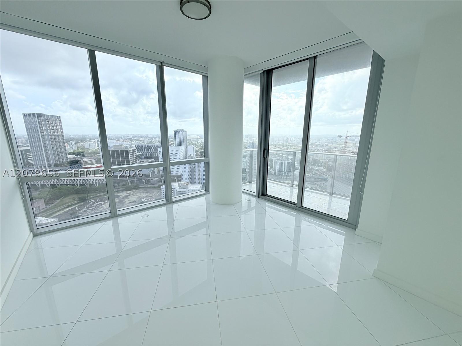 851 NE 1st Ave #3202, Miami FL 33132