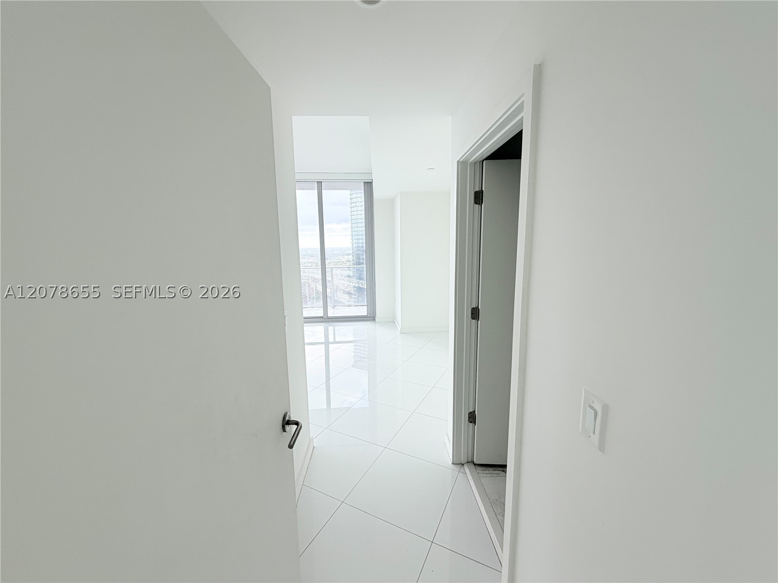 851 NE 1st Ave #3202, Miami FL 33132