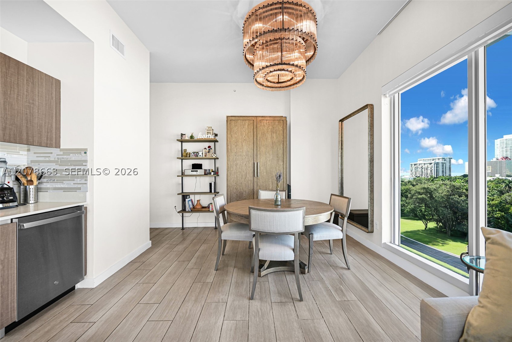 1600 SW 1st Ave #802, Miami FL 33129