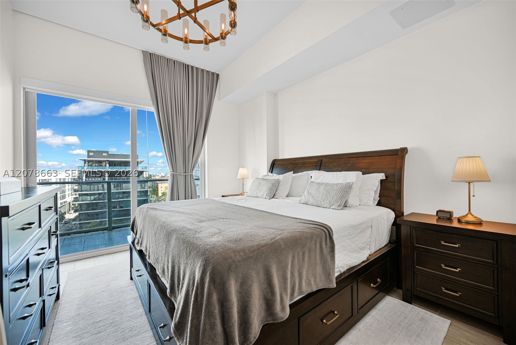1600 SW 1st Ave #802, Miami FL 33129