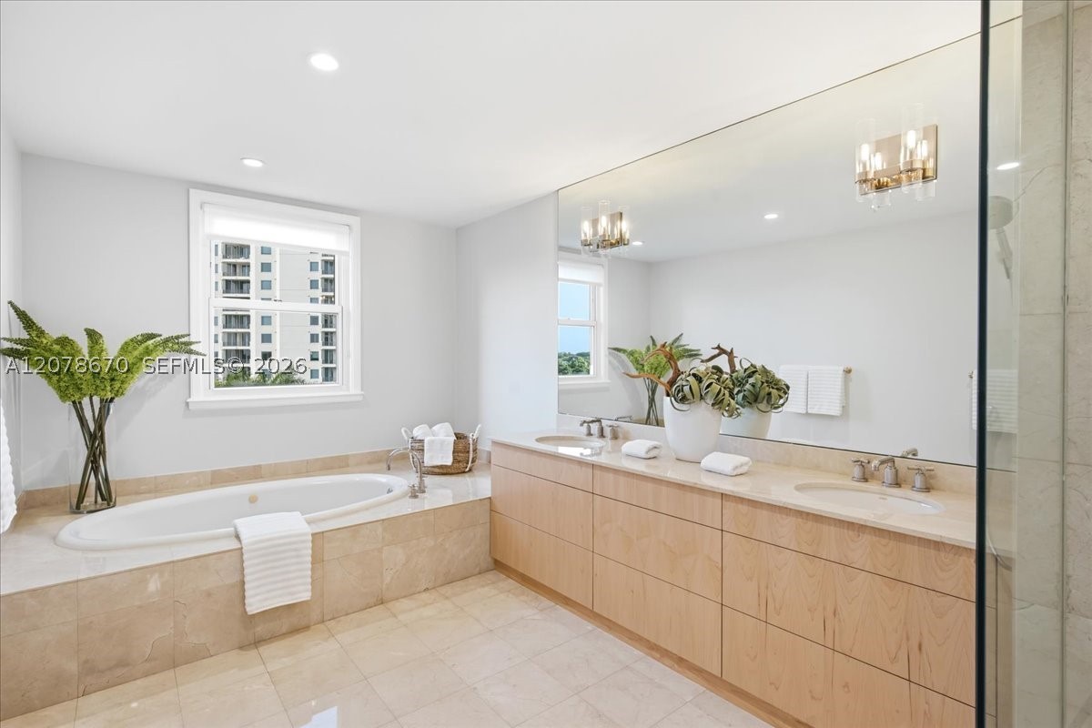 13633 Deering Bay Dr #256, Coral Gables FL 33158