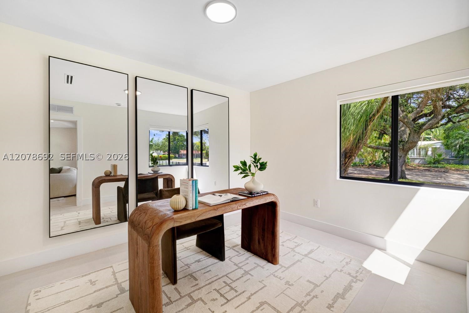 558 NE 94th St, Miami Shores FL 33138