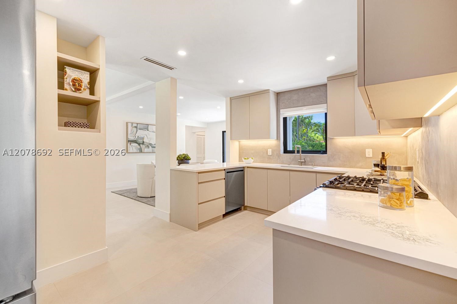 558 NE 94th St, Miami Shores FL 33138