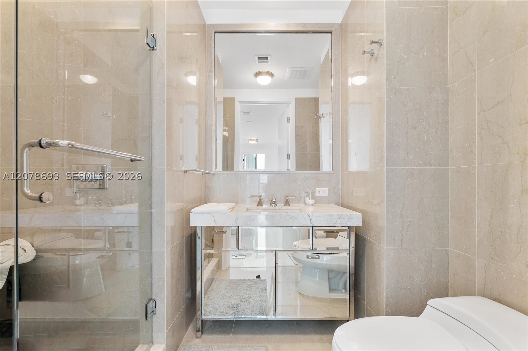 17475 Collins Ave #2203, Sunny Isles Beach FL 33160