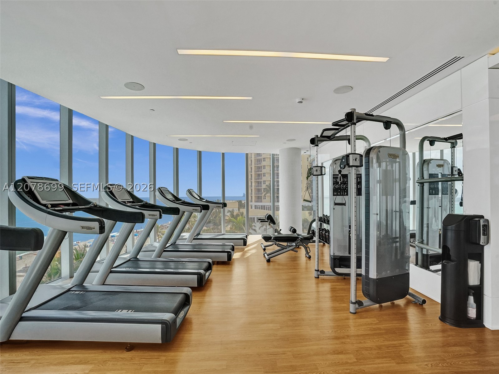17475 Collins Ave #2203, Sunny Isles Beach FL 33160