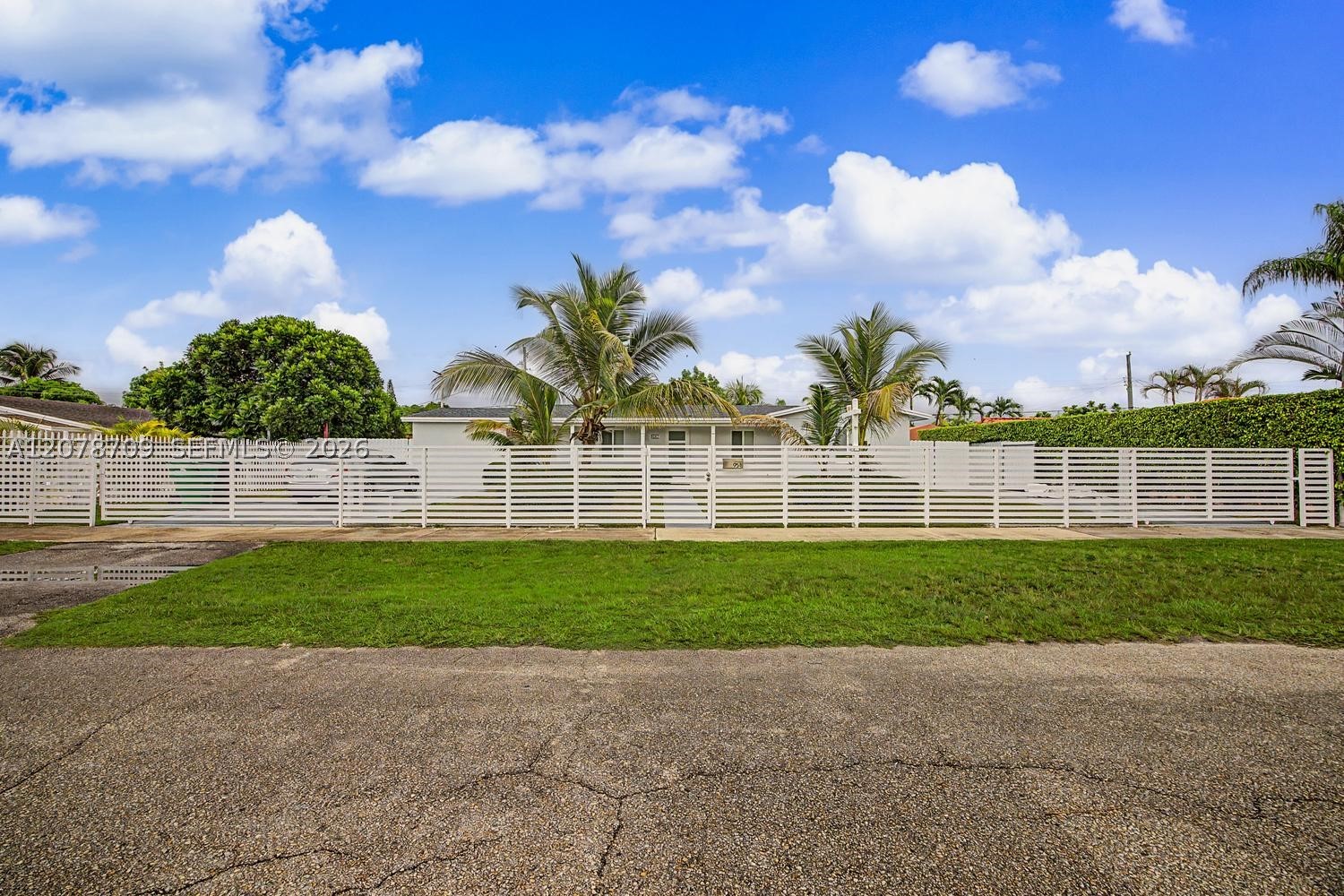 9541 SW 165th St #0, Miami FL 33157
