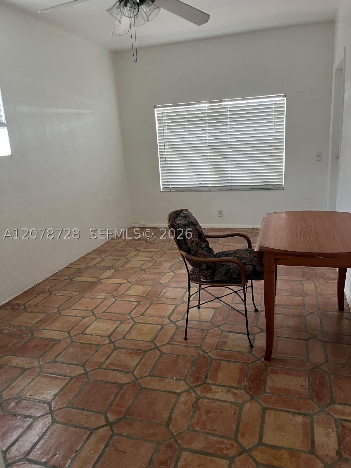 218 SE 3rd Ter #n/a, Dania Beach FL 33004