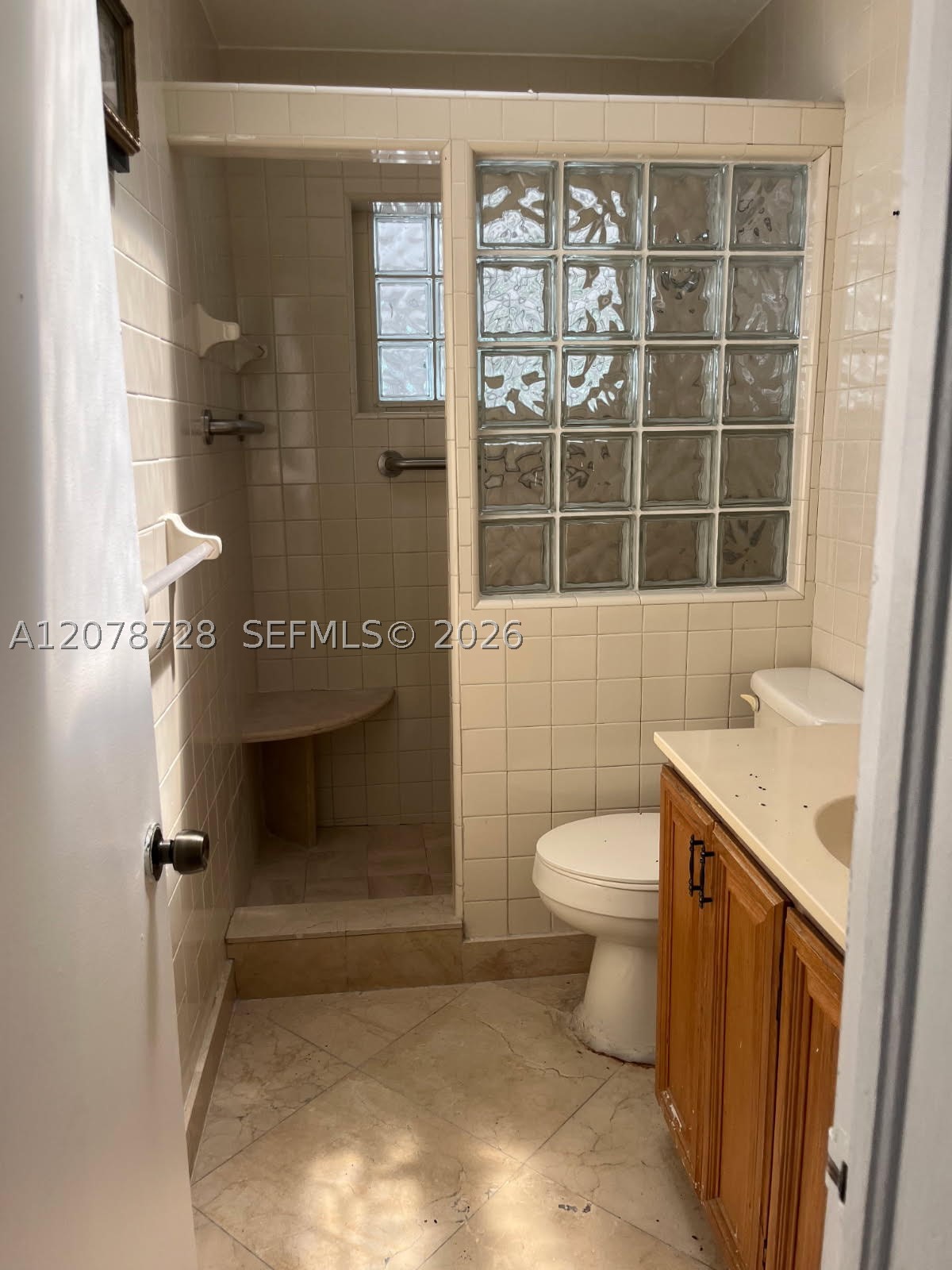 218 SE 3rd Ter #n/a, Dania Beach FL 33004