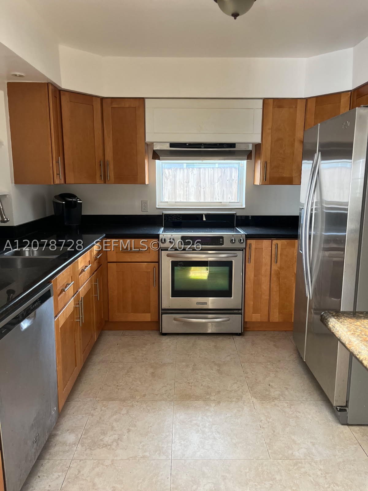218 SE 3rd Ter #n/a, Dania Beach FL 33004
