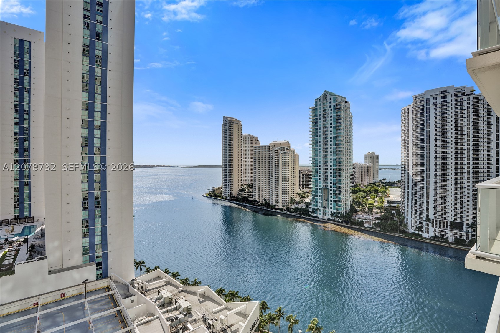 300 S Biscayne Blvd #T-1816, Miami FL 33131