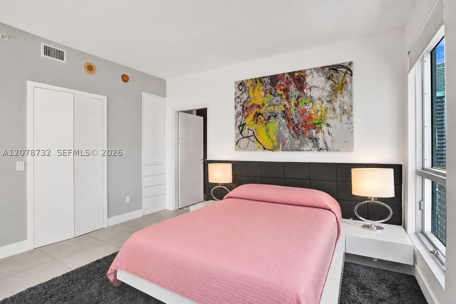 300 S Biscayne Blvd #T-1816, Miami FL 33131