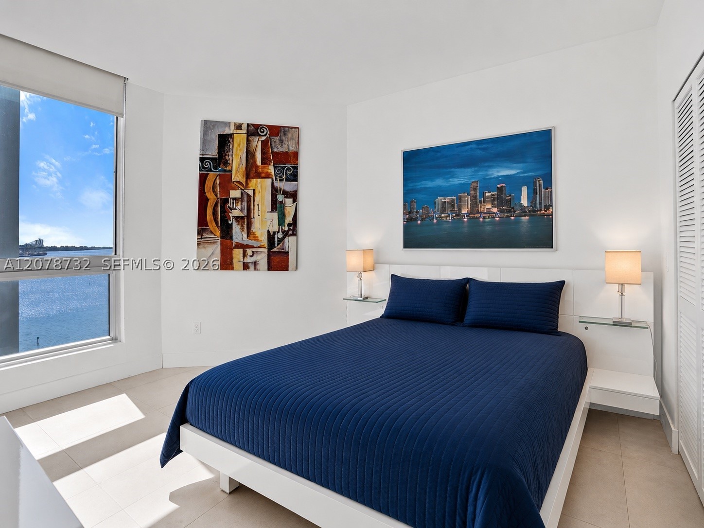 300 S Biscayne Blvd #T-1816, Miami FL 33131