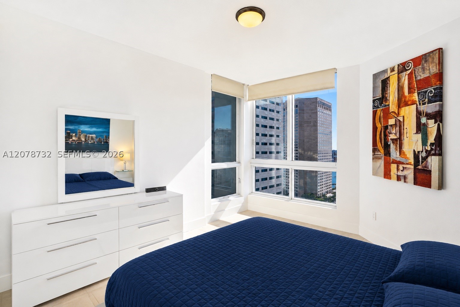 300 S Biscayne Blvd #T-1816, Miami FL 33131