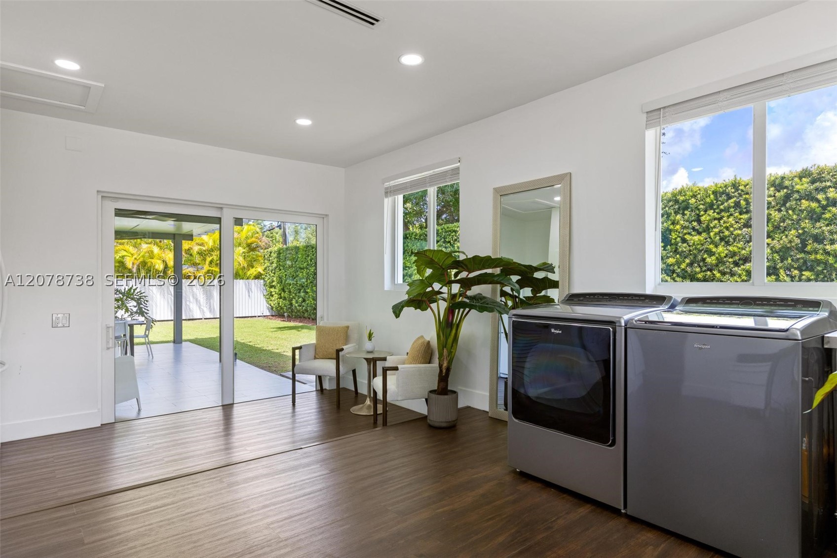6140 SW 65th Ave, South Miami FL 33143