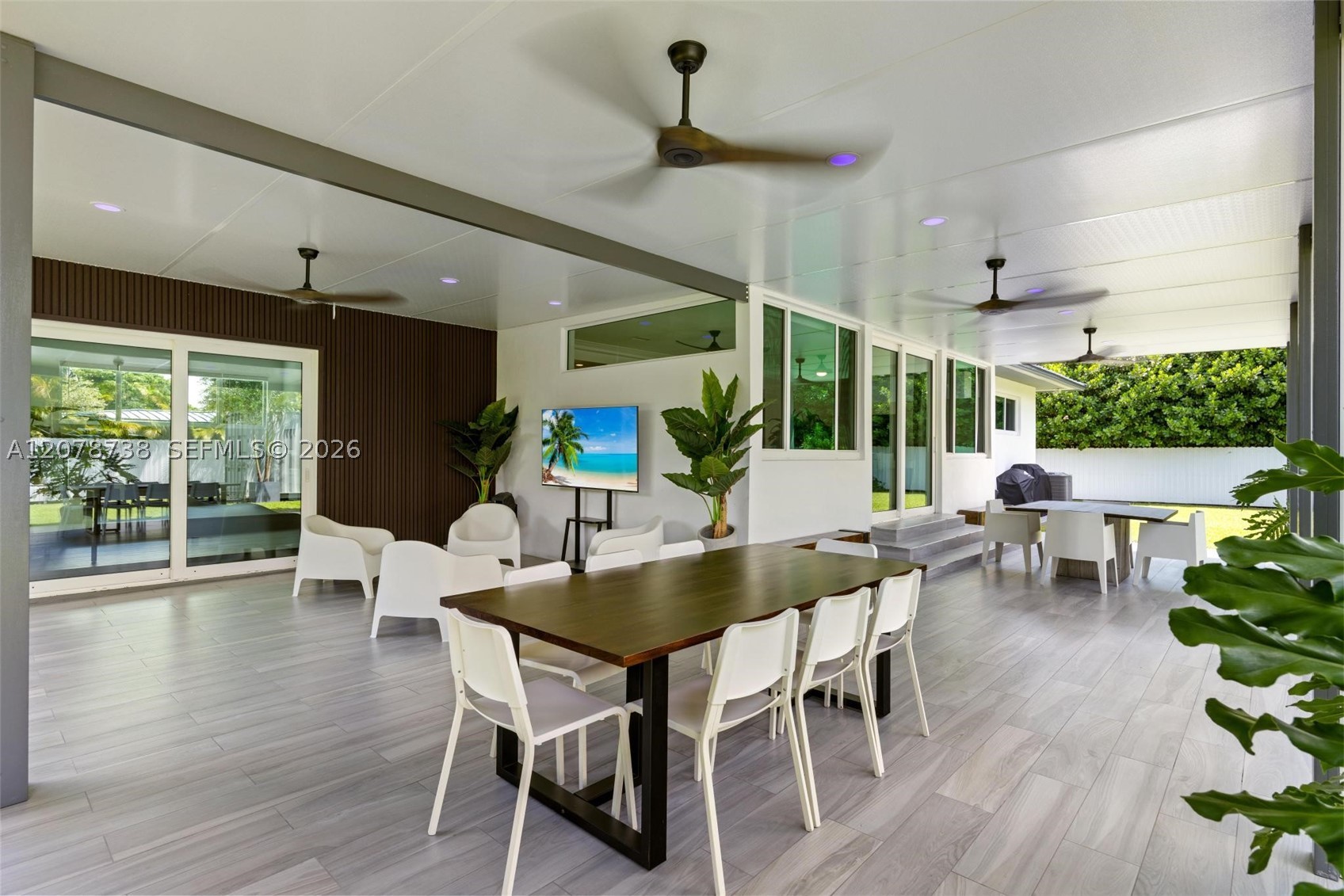 6140 SW 65th Ave, South Miami FL 33143