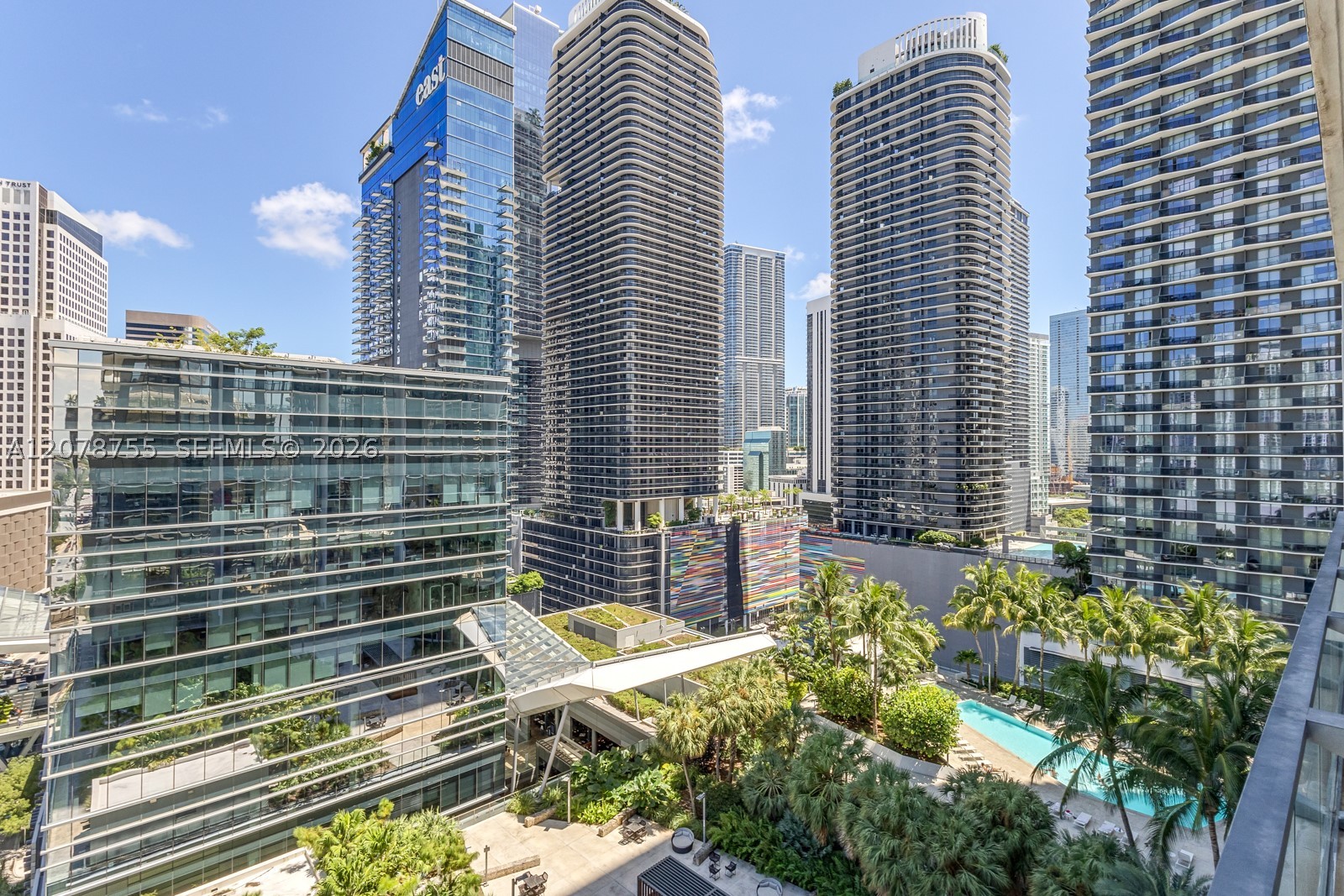 88 SW 7th St #1511, Miami FL 33130