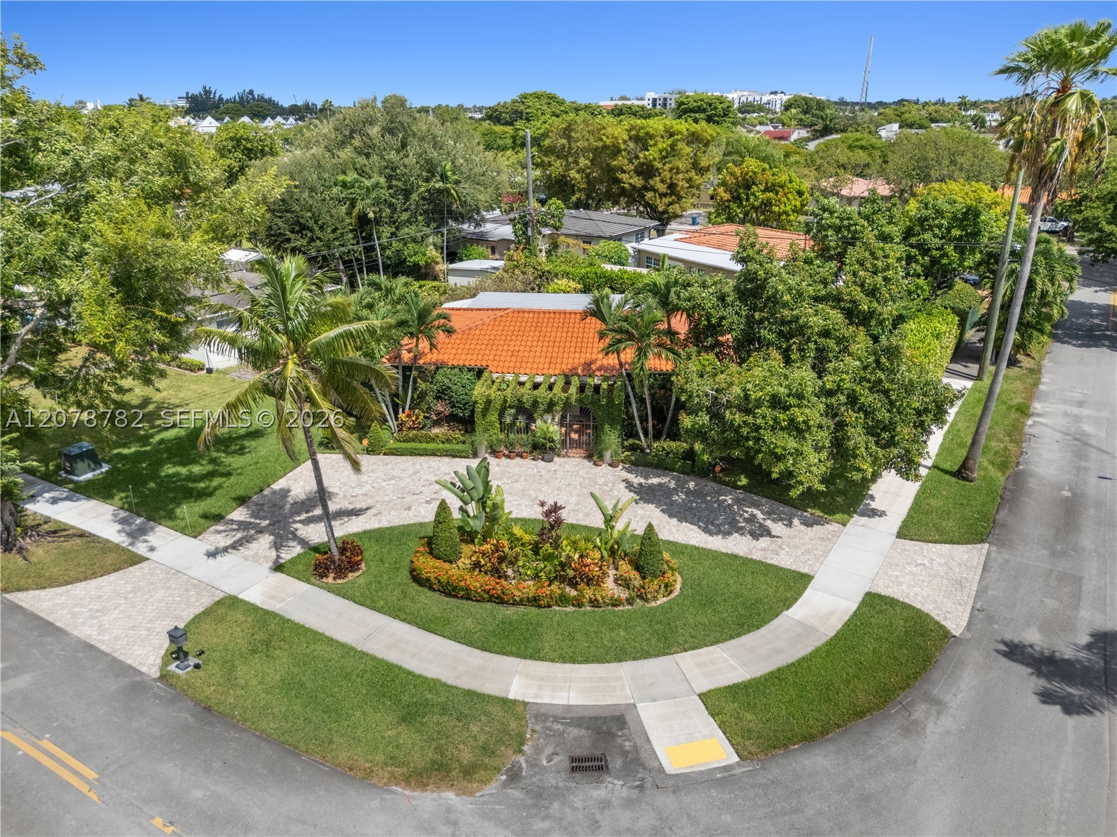 6811 SW 48th Ter, Miami FL 33155